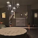 H10 Palace Hotel 4*