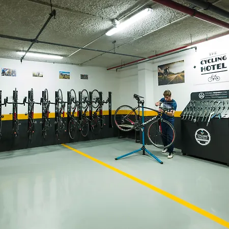 H10 Palace 4* Εστεπόνα