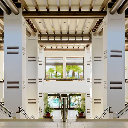 Отель H10 Palace 4*
