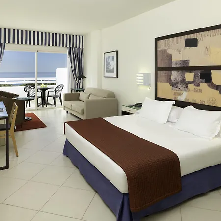 Отель H10 Palace 4*