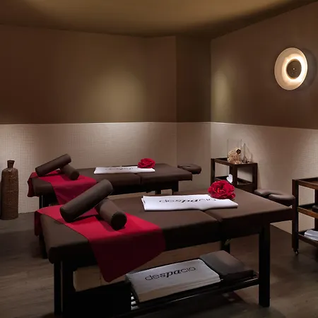 H10 Palace 4* Эстепона